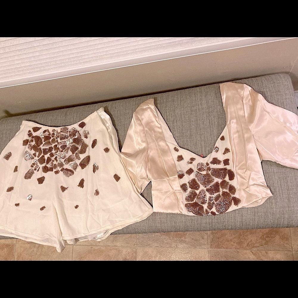 Gorgeous Vintage matching set!